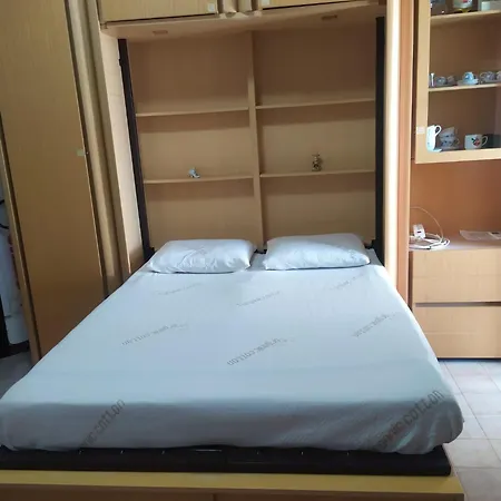 Gallybi Apartment